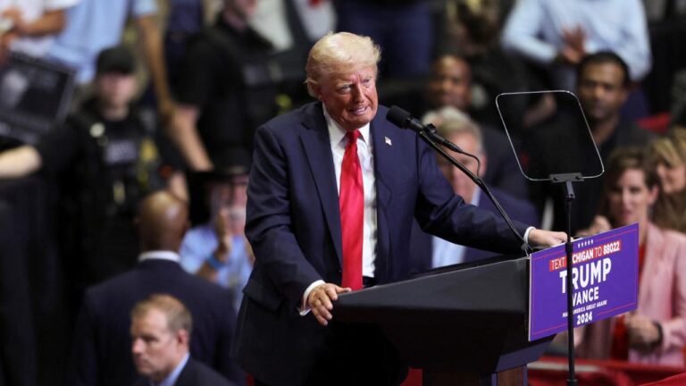 Eski ABD Başkanı Trump’tan, kaybettiği 2020 seçimleri için “görevden ayrılmamalıydım” yorumu