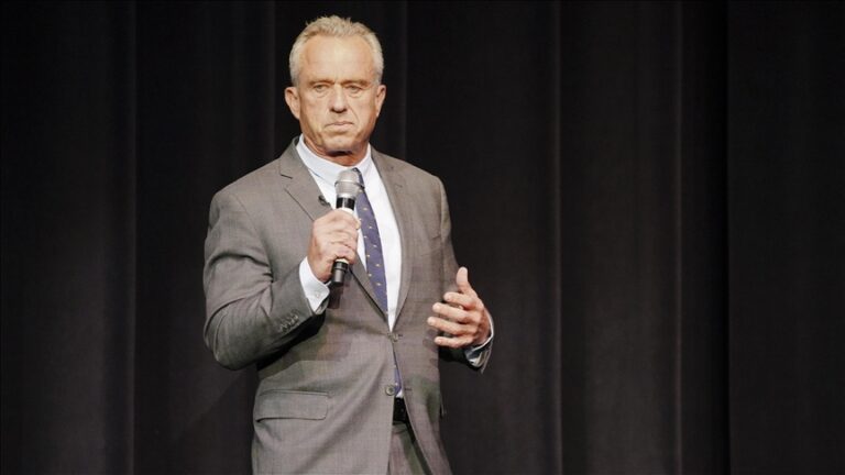 Trump, Sağlık Bakanlığı’na Robert F. Kennedy Jr.’ı aday gösterdi