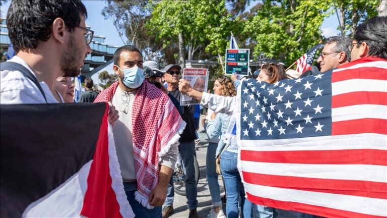 California’daki üniversitelerde Müslüman öğrencilerin yüzde 49’u ayrımcılığa uğruyor