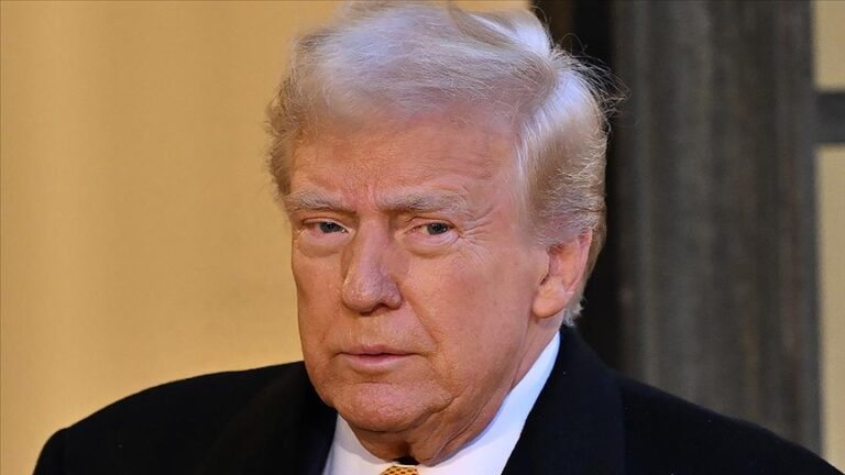 Trump, 6 Ocak Kongre baskınında cezalandırılanlarla ilgili “ilk gün” adım atacağını söyledi