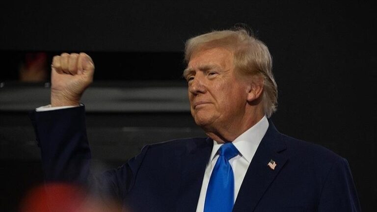Trump, seçilmesinden sonraki ilk yurt dışı gezisini Notre Dame’ın açılışı için Fransa’ya yapacak