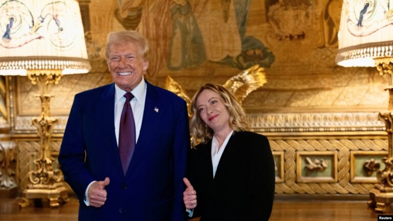 Trump, İran vatandaşının iadesini askıya almayı kabul etti