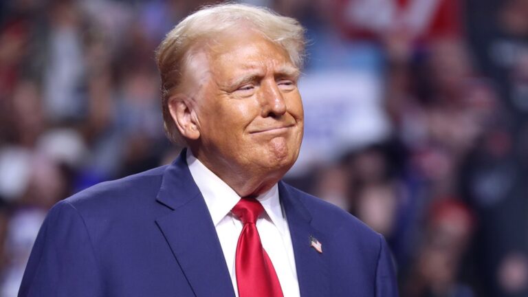 Trump, Ukrayna’ya silah sevkiyatını yeniden başlattı