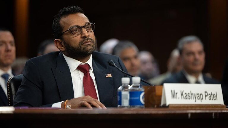 Trump’ın FBI Direktörlüğü için aday gösterdiği Kash Patel, ABD Senatosundan onay aldı