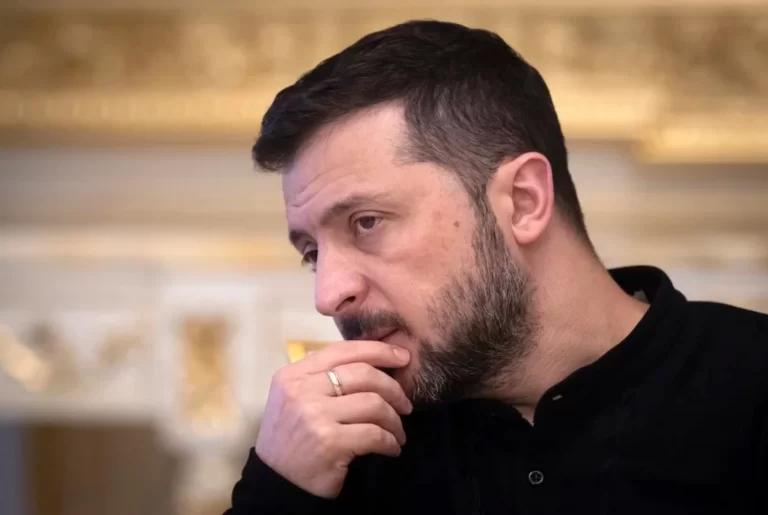 Zelenskiy, taraflar hazır olduğu takdirde ABD ile maden anlaşması imzalamaya hazır olduklarını söyledi
